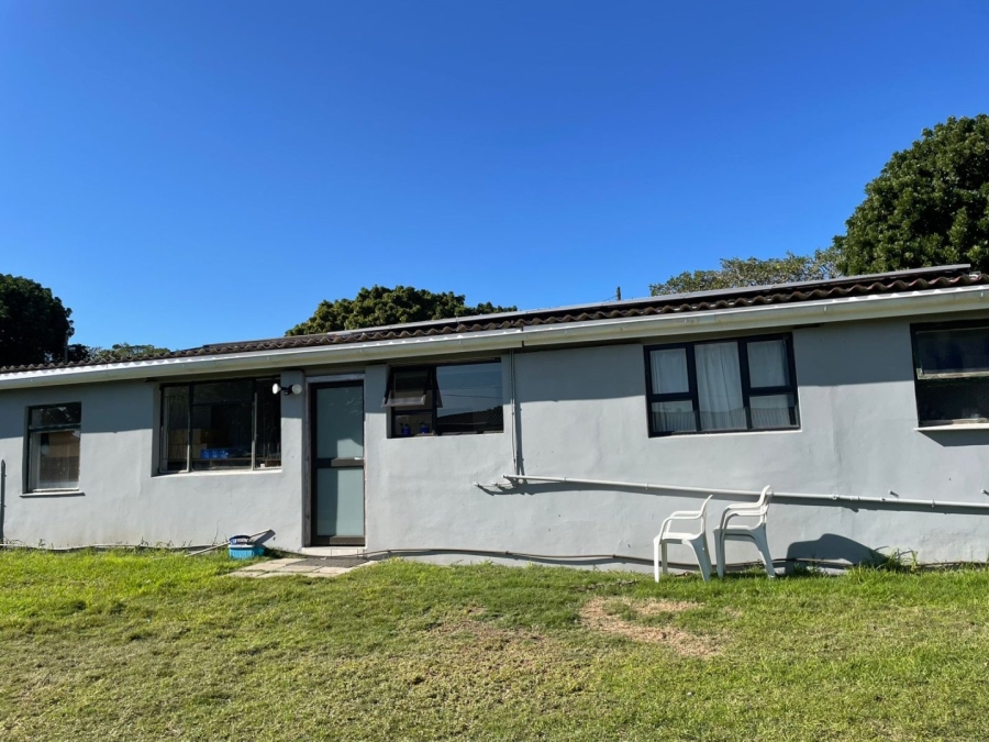 5 Bedroom Property for Sale in East Bank Eastern Cape